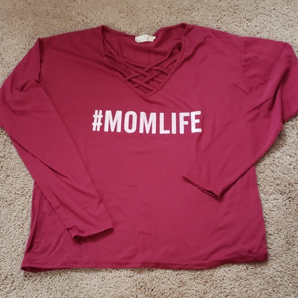 Burgundy #momlife long sleeve tee